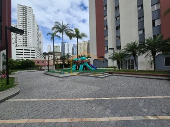 Imagem Apartamento 65m², 3 dormitórios, sendo 1 suite, 2 banheiros, sala para dois ambientes, varanda, co...