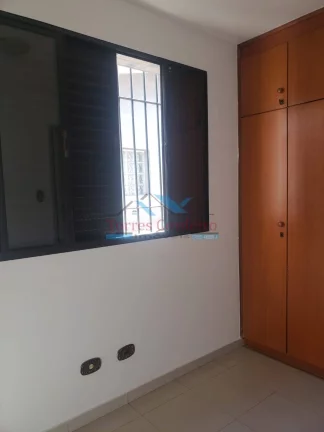 Imagem Sobrado com 3 dorm. + 2 vagas - Jardim Ivana