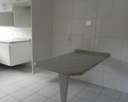 Imagem Vendo casa em condomínio fechado 3 suítes , Parque dos Príncipes