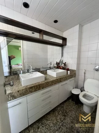 Imagem Apartamento com 3 dormitórios à venda, 155 m² por R$ 880.000,00 - Aldeota - Fortaleza/CE