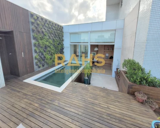 Imagem Cobertura Duplex a Venda no Centro de Joinville Linda cobertura duplex com 397,42 m² privativos dis...