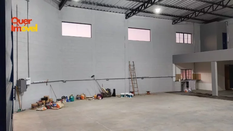 Imagem Galpão Comercial para Locação em Ribeirão Preto-SP, Bairro Bonfim Paulista: 1 Sala, 2 Banheiros, 1 Vaga de Garagem, 330m².
