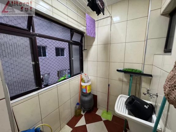 Imagem Apartamento à venda em Praia Grande-SP, Tupi: 2 quartos, 1 sala, 1 banheiro, 1 vaga, 86m² - Imperdível!