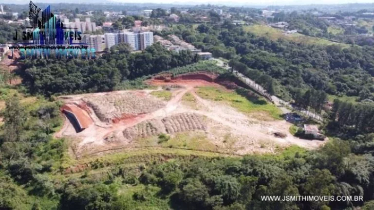 Imagem TERRENO 150m² CONDOMÍNIO FECHADO EM COTIA, KM 30 - PRONTO PARA CONSTRUIR