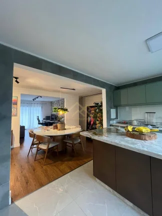 Imagem Casa moderna no Pilarzinho