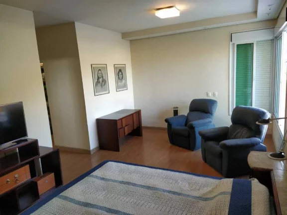 Imagem Descubra o privilégio de viver em uma verdadeira mansão duplex no exclusivo Condomínio Belvedere, em Esmeraldas! Com impressionantes 850m² de área útil, esta residência foi projetada para proporcionar