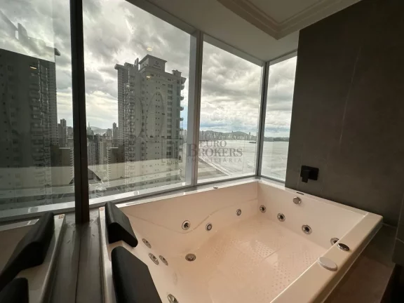 Imagem Apartamento Frente Mar à venda na Barra Sul em Balneário Camboriú/SC