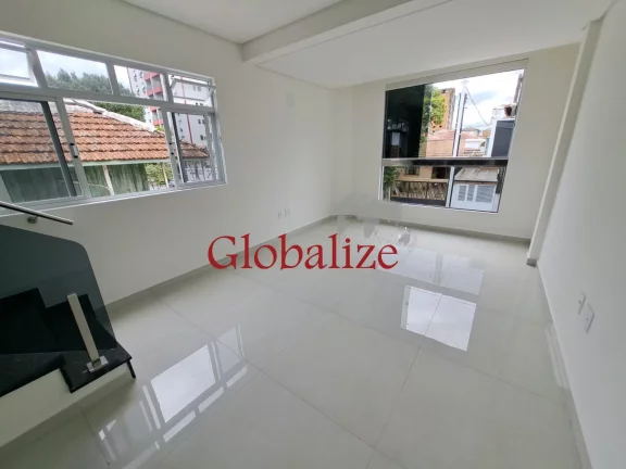 Imagem Sobreposta alta à vendacom 155m², 3 quartos, 2 suítes, piscina, churrasqueira por R$1.300.000,00 no Embaré em Santos