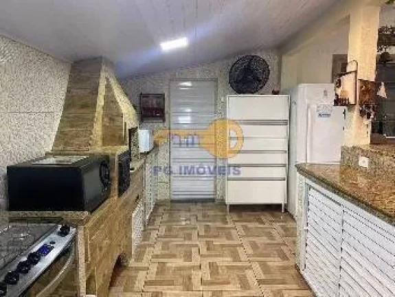Imagem EXCELENTE RESIDENCIA COM 5 DORMITÓRIOS NO BALNEÁRIO DE PONTAL DO SUL