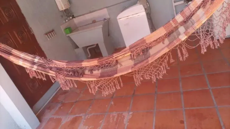 Imagem Sobrado 4 Dormitórios - Bairro Zona Nova