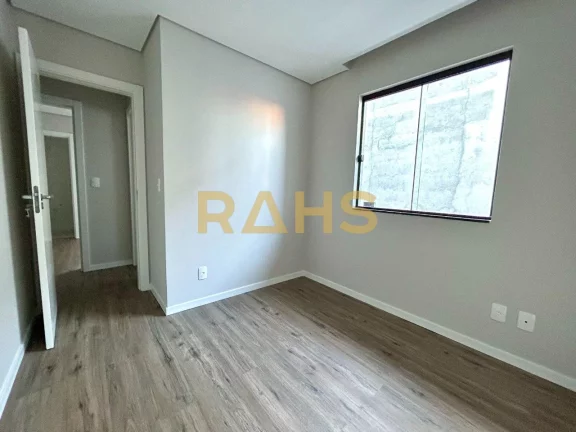 Imagem Excelente apartamento giardino localizado no bairro Costa e Silva, próximo ao IFSC. Conta 2 quartos...