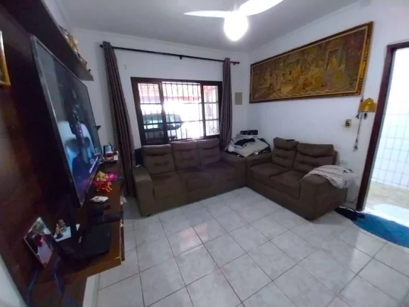 Imagem Sobrado com 2 dormitórios à venda, 95 m² por R$ 360.000,00 - Caiçara - Praia Grande/SP