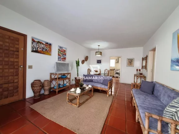 Imagem PITANGUEIRAS- LOCALIZAÇÃO PRIVILEGIADA , AMPLOS APARTAMENTO COM 122 M² ÚTES , 02 VAGAS DE GARAGEM NO PRÉDIO , SALÃO DE FESTAS E CHURRASQUEIRA.