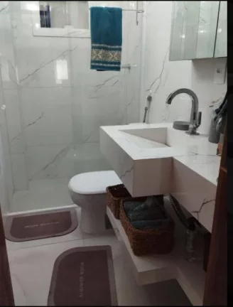 Imagem Vendo esta linda casa no centro de Cabo Frio RJ.