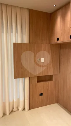 Imagem Apartamento à venda ou para alugar com 2 quartos, sendo 2 suítes, no condomínio 737 Pedroso, São Paulo - SP
