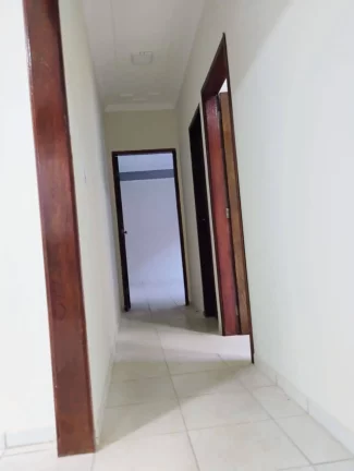 Imagem Linda casa 3 dormitorios - ACEITA corretores para auxilio de vendas