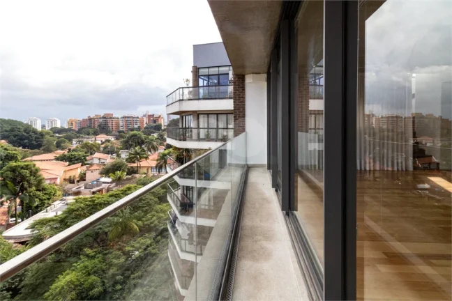 Imagem Cobertura à venda com 2 quartos, sendo 2 suítes, no condomínio Praça Morás, São Paulo - SP