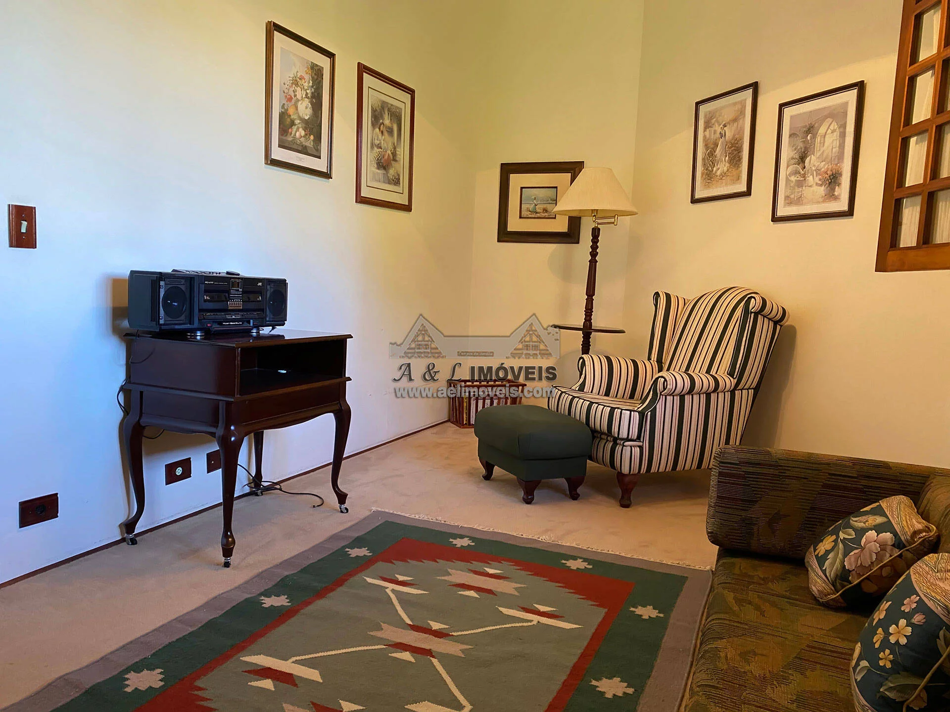 Imagem Apartamento à venda em Campos do Jordão - Com 04 dormitórios