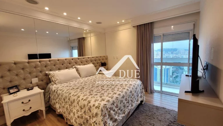 Imagem Apartamento com 3 dormitórios à venda, 234 m² por R$ 4.600.000 - Embaré - Santos/SP