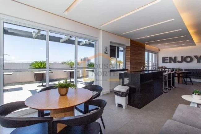 Imagem Apartamento com 1 dormitório, sendo 1 suite, 1 banheiro, sem vaga de garagem. 58m² de área útil....