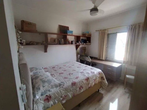 Imagem Sobrado com 3 dormitórios à venda, 250 m² por R$ 649.000,00 - Marajoara