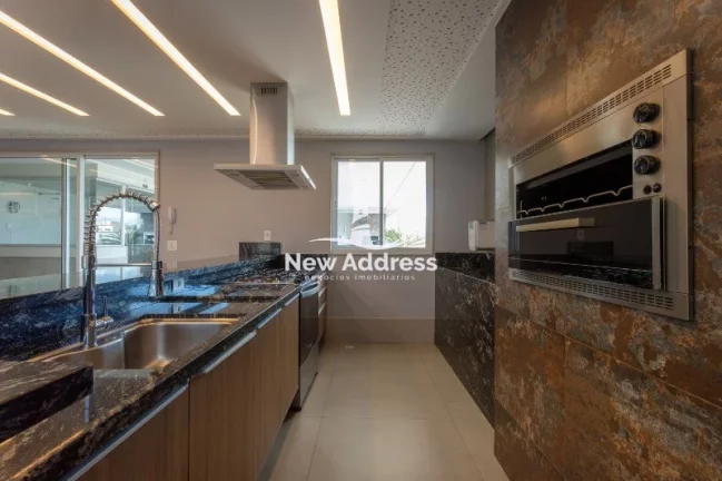 Imagem Sua chance de morar na Praia de Itapuã! Apartamento de 2 quartos, 1 suíte, 64,17 m², vaga de garagem e lazer completo a poucos passos do mar!