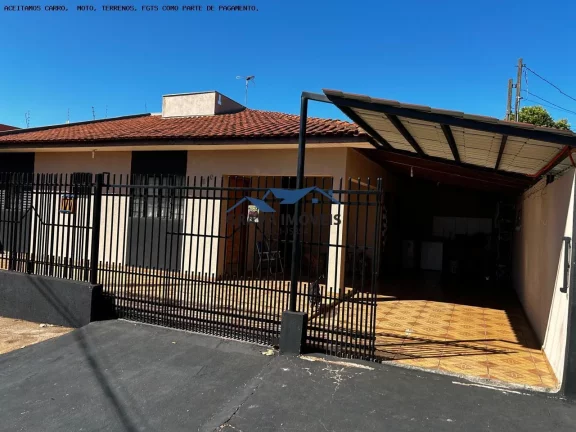 Imagem Casa Usada para Venda em Sarandi, Parque Residencial Bom Pastor, 3 dormitórios, 1 banheiro, 2 vagas