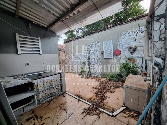 Imagem Casa a a venda em rio doce Olinda quadra do mar. 4qtos 2sts quintal 2vgs
