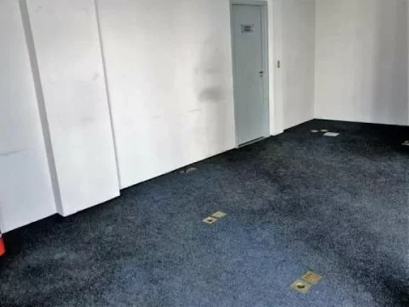 Imagem Sobrado Comercial para Locação com Área Construída 338 m² na Av. Portugal em Santo André