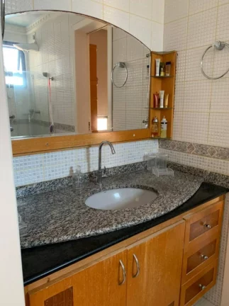 Imagem Apartamento à venda no Condomínio Vale dos Lagos - 4 quartos, área de lazer, 3 vagas de garagem.