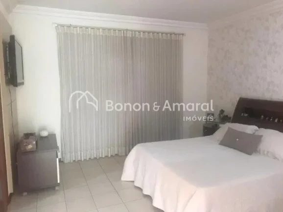 Imagem Excelente oportunidade de belo sobrado à venda no Jardim Santa Genebra II em Barão Geraldo, na par...