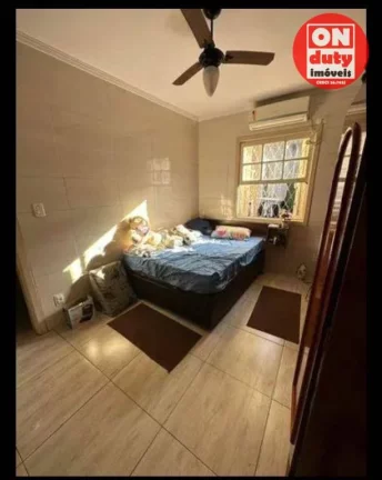Imagem Casa com 3 dormitórios à venda, 120 m² por R$ 375.000,00 - Parque Bitaru - São Vicente/SP