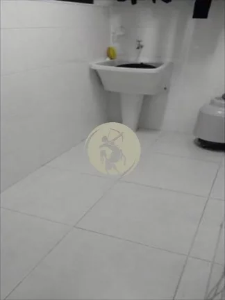 Imagem GARAGEM FECHADA. DOIS DORMITÓRIOS, SENDO UM COM SUÍTE. QUARTO DE EMPREGADA TOTALMENTE REFORMADO E ...