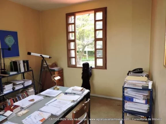 Imagem Cond Forest Hills - Casa Colonial, 4 sts e piscina! Ao lado do clube! GV