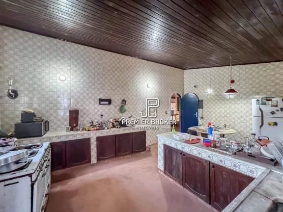 Imagem Casa à venda, 385 m² por R$ 1.200.000,00 - Albuquerque - Teresópolis/RJ