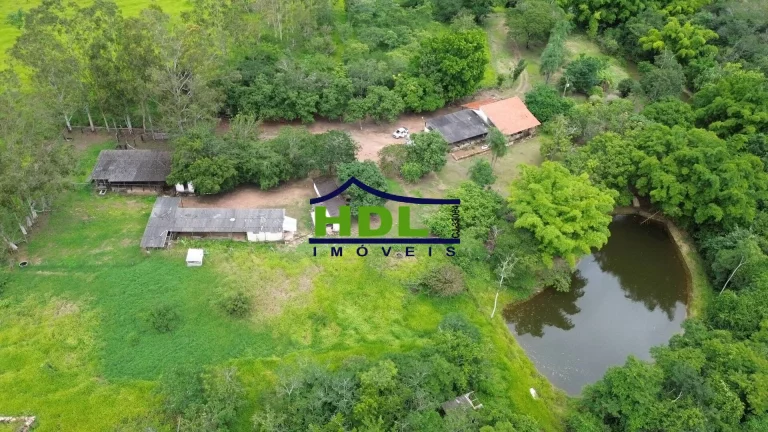 Fazenda 36 Alqs com 2,5 kms beira Rio dos Bois 60% em Permuta