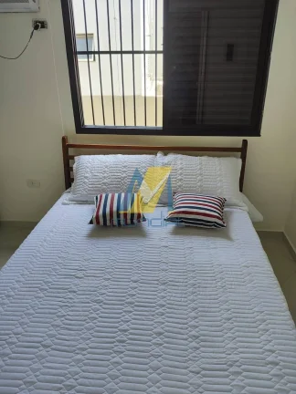 Imagem Cobertura Triplex com Piscina Privativa na Enseada. Permuta por Casa Santos