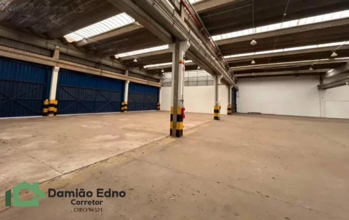 Imagem Galpão/Depósito/Armazém e 3 banheiros para Alugar, 1971 m² por R$ 39.410/Mê