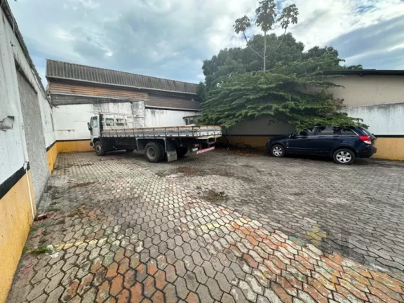 Imagem Oportunidade Imperdível! Terreno com 2.000m² em Santa Lúcia - Vitória