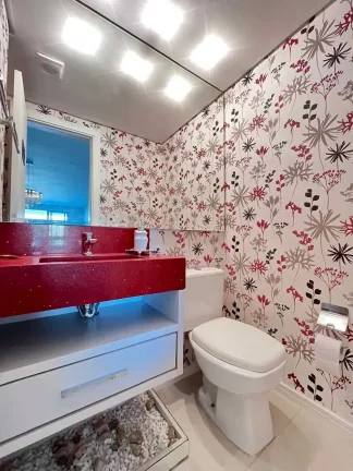 Imagem Apartamento Semimobiliado com 3 dormitórios sendo 1 suítes e 2 vagas de garagem em Itajaí