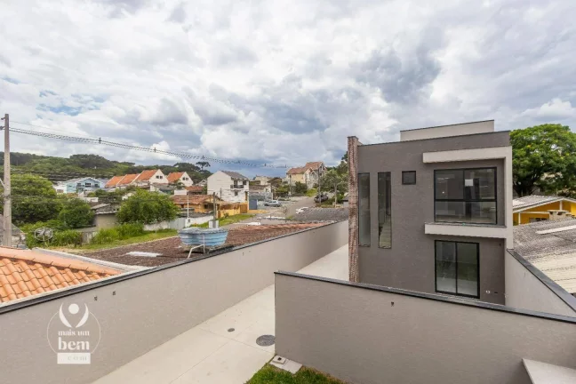 Imagem Sobrado 3 quartos com 1 suíte NOVO dentro de condomínio no Bairro Alto em Curitiba/PR - DUAS VAGAS