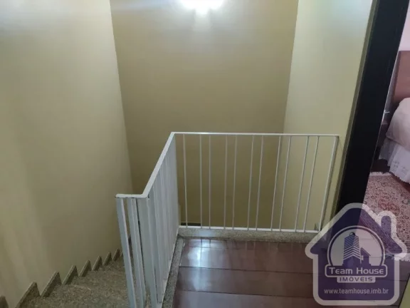 Imagem Sobrado a venda na Vila Lavínia em Mogi das Cruzes SP