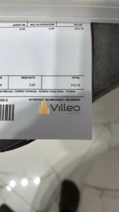 Imagem Descubra o privilégio de viver em uma residência de alto padrão com 612 m² de área privativa, l...