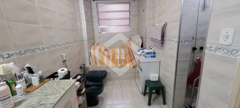Imagem Apartamento de 4 Quartos para Venda em Copacabana com 200 m²