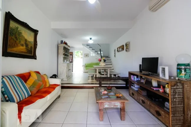 Imagem Casa à Venda - Vargem Pequena, 2 Quartos, 150 m2