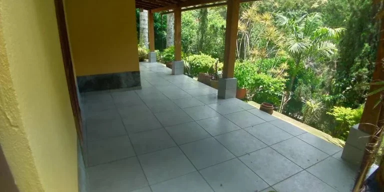 Imagem VENDO ESTA MARAVILHOSA CASA EM NOVA FRIBURGO. ESTRADA FRIBURGO/ TERESOPOLIS