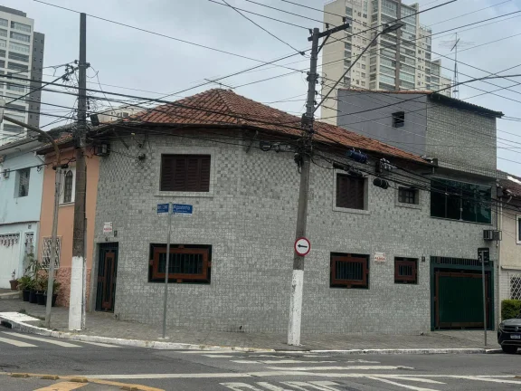 Sobrado Comercial de Esquina para Locação – Ipiranga
