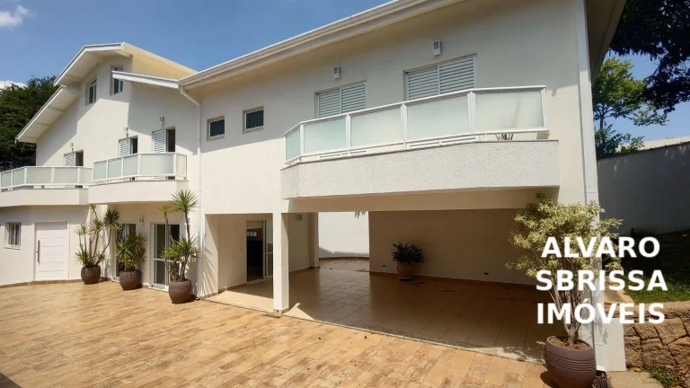 Imagem Casa com piscina, área gourmet e grande quintal. Estuda permuta com imóvel comercial. 395 m². Condomínio Zuleika Jabour Salto/SP