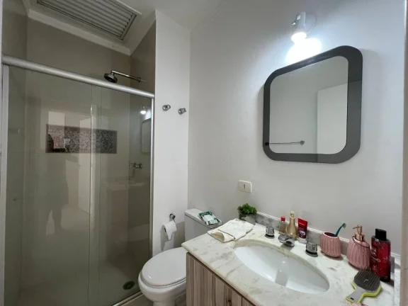 Imagem Casa com 5 quartos à venda, 180 m²