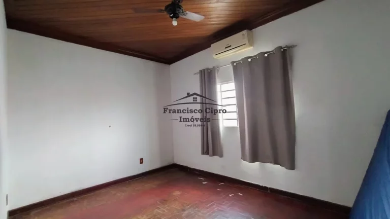 Imagem Casa à venda no bairro Figueira - Guaratinguetá/SP